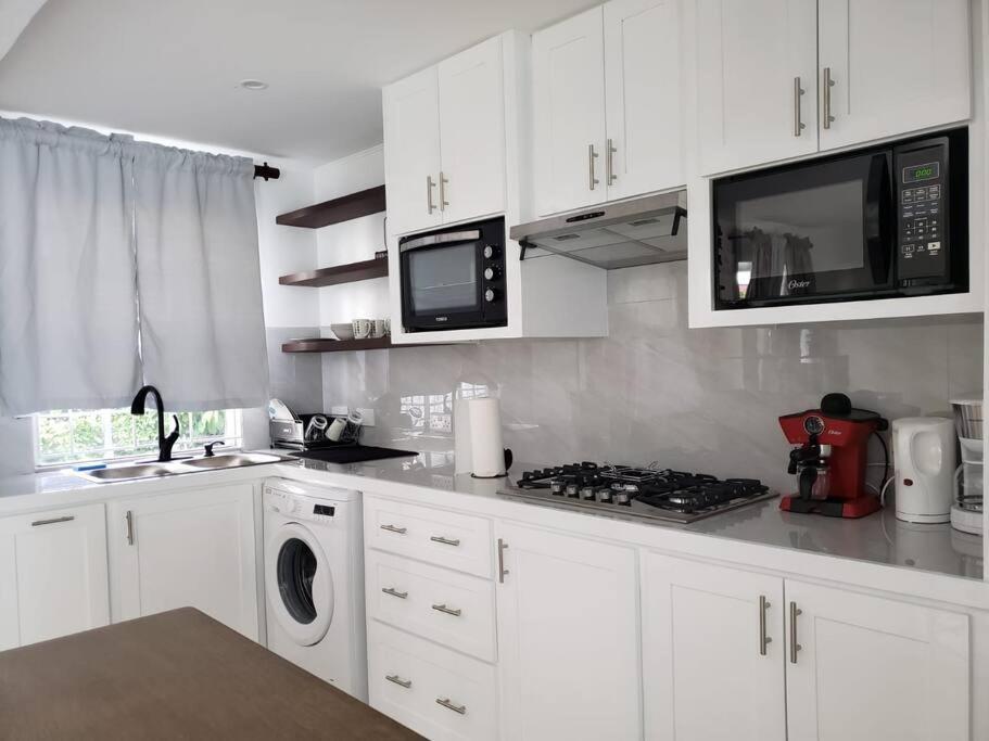 La Casita Azul Apartment Castries Luaran gambar